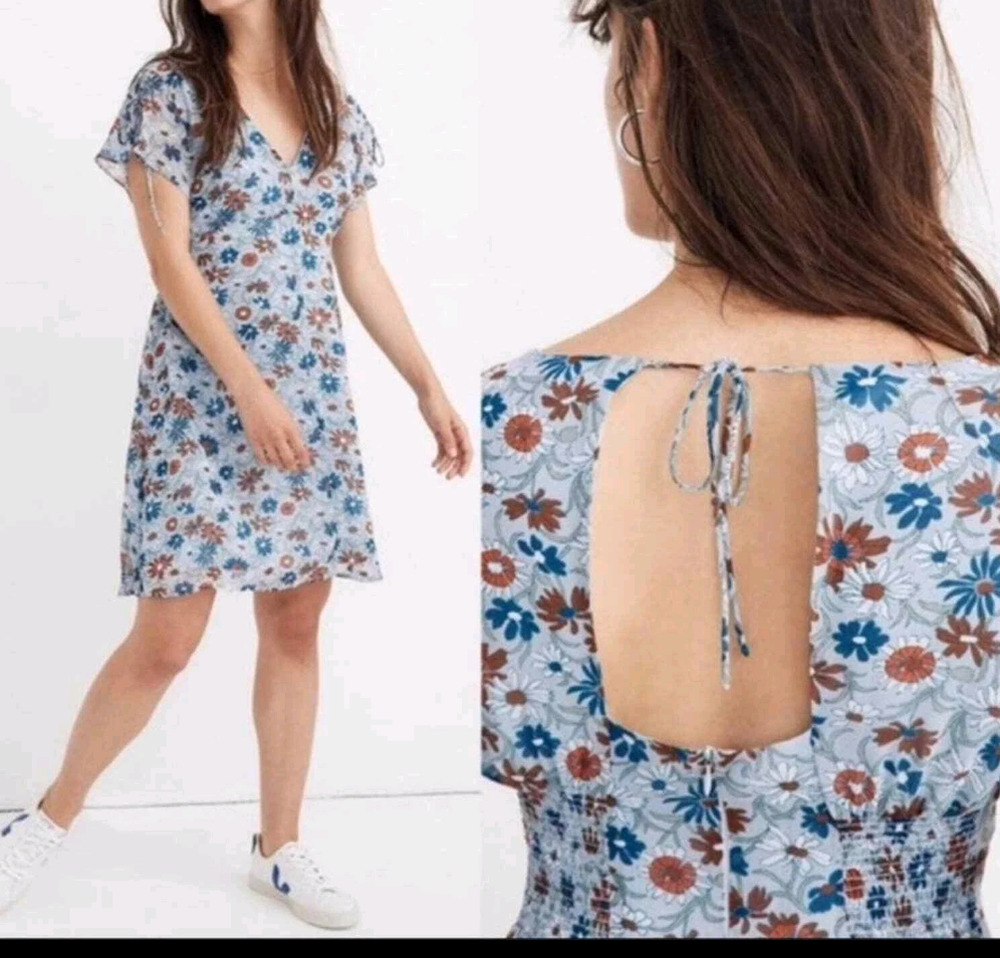 Madewell blue floral open back mini dress Size 00 Dainty Cottage Boho Romantic